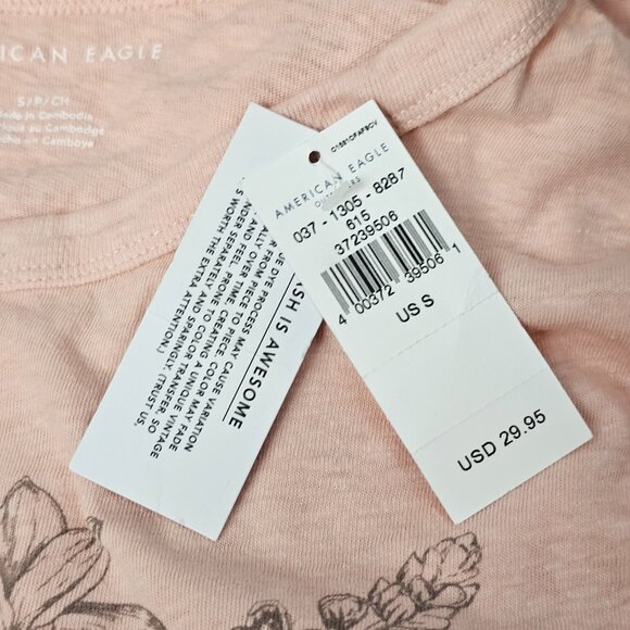 American Eagle Women's Pink Floral Bouquet Graphic Print T-Shirt Size S NWT - Picture 7 of 10
